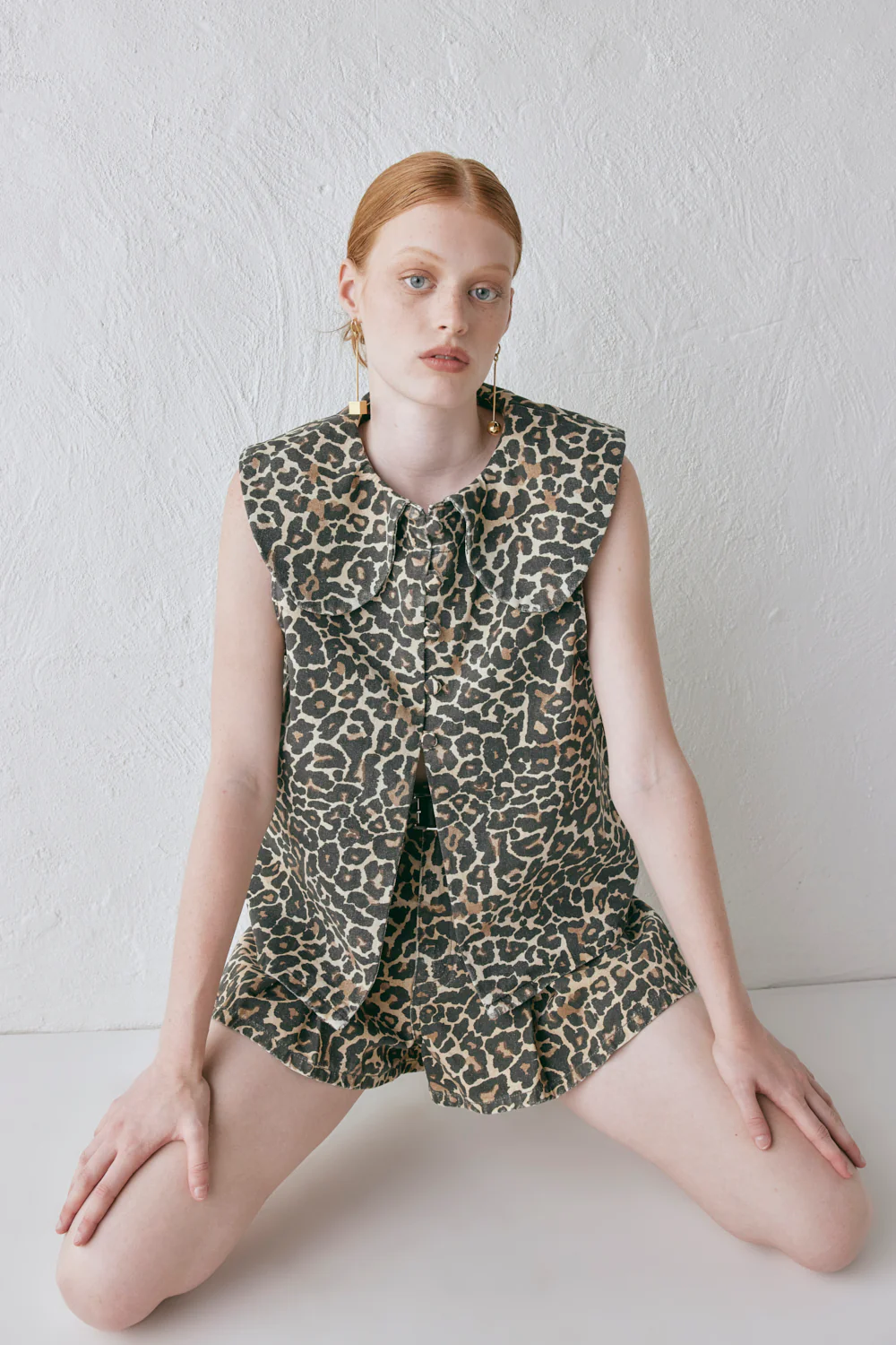 Abigail Denim Shorts Leopard - Image 3