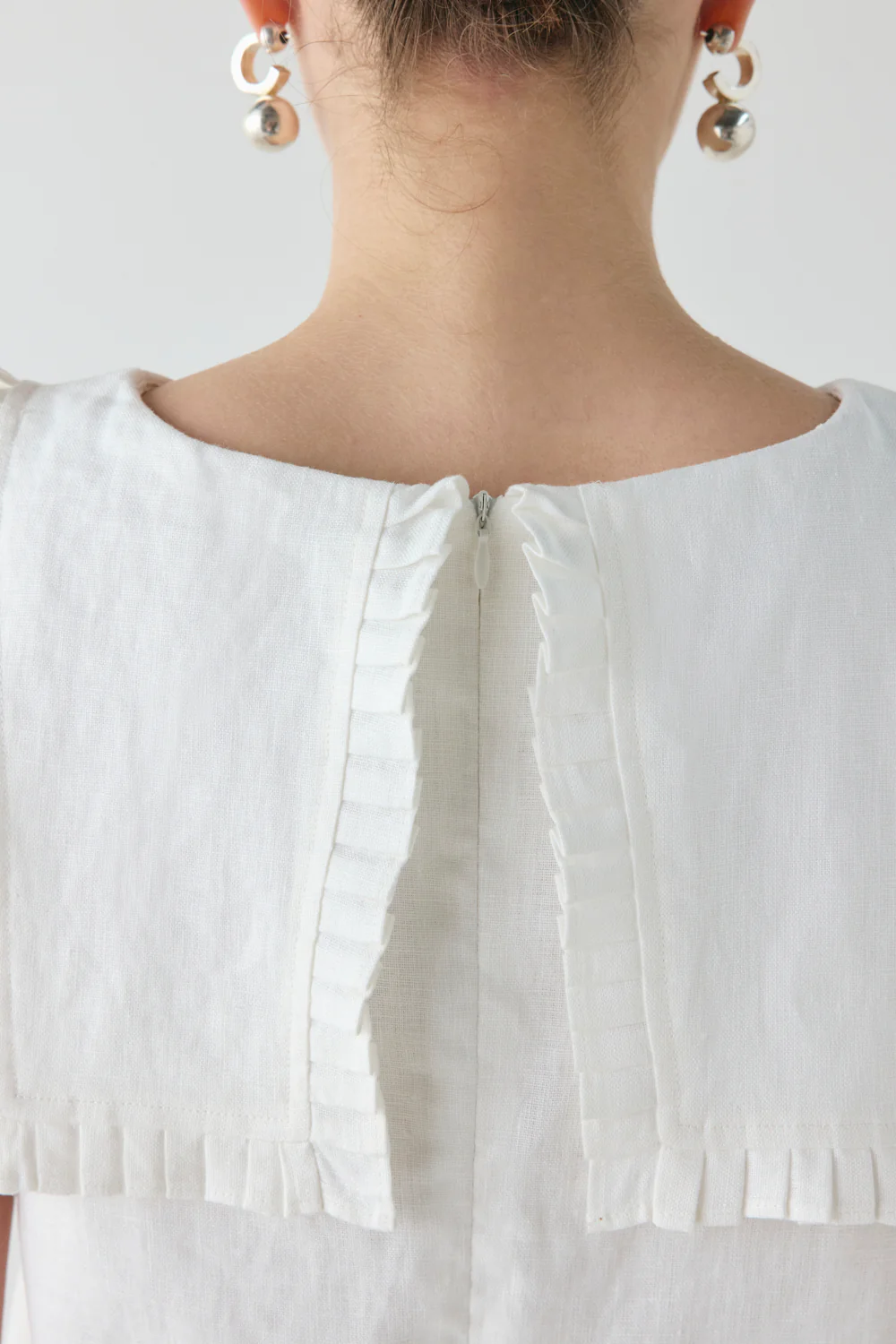 Agnes Linen Mini Dress White - Image 5