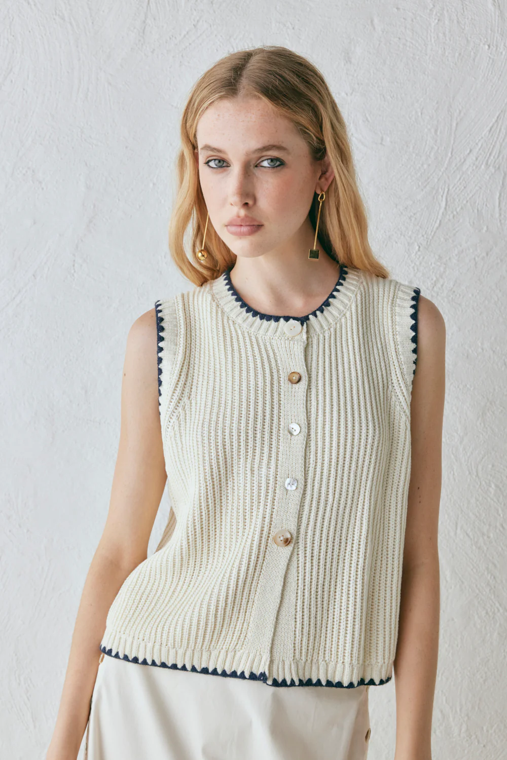 Alek Knit Vest Cream