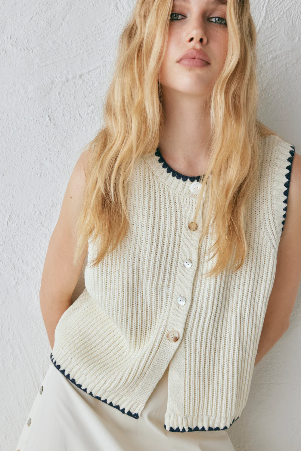 Alek Knit Vest Cream - Image 6