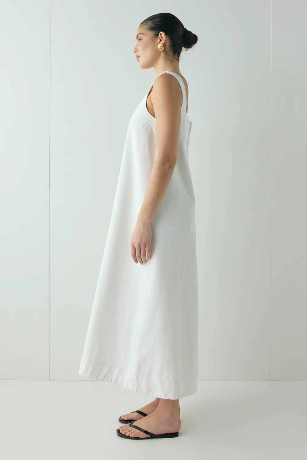 Amity Denim Midi Dress White - Image 3