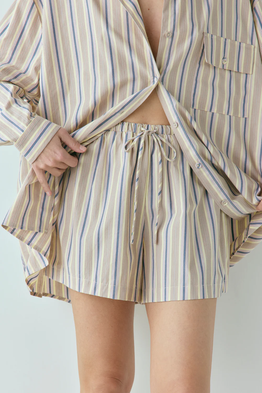 Annika Shorts Butter Stripe - Image 2
