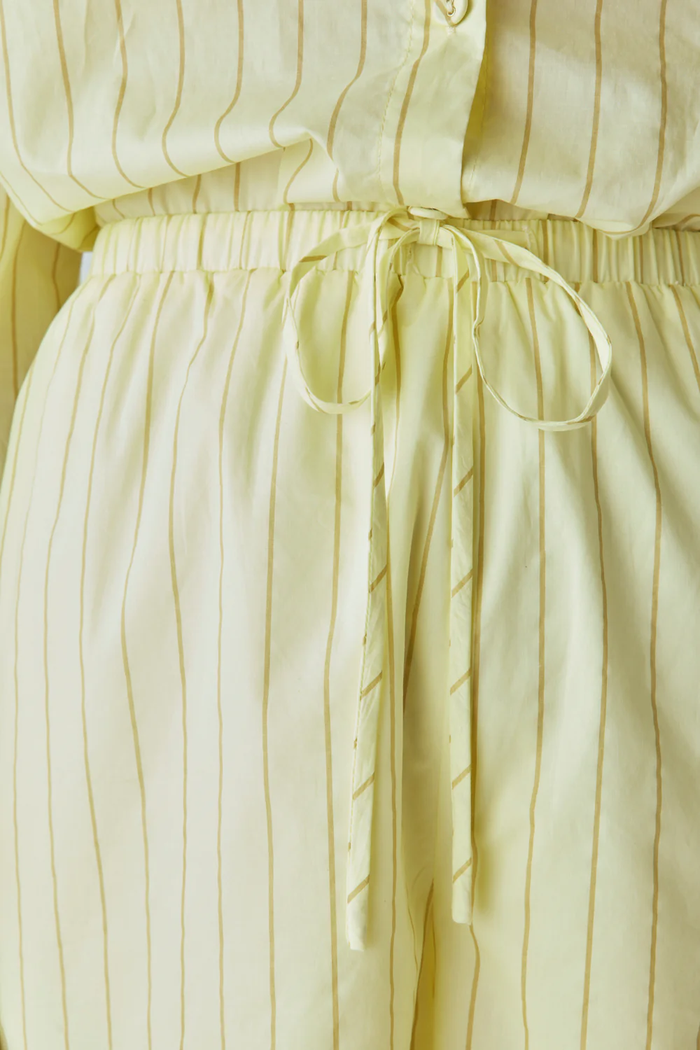 Annika Shorts Citrus - Image 8