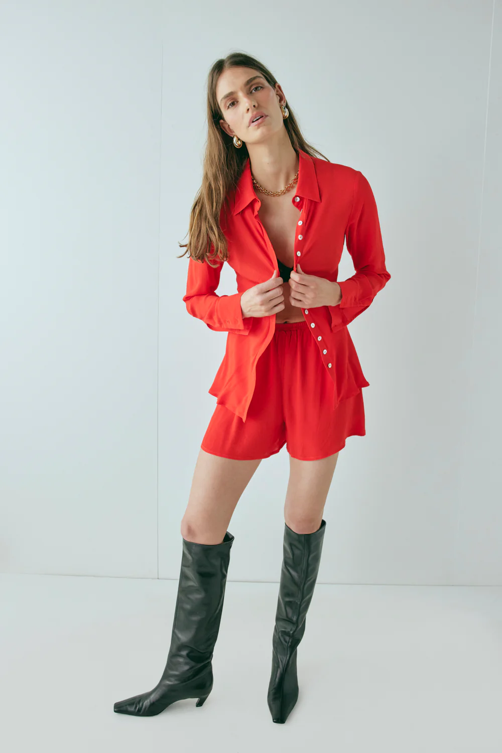 Annika Shorts Red - Image 3
