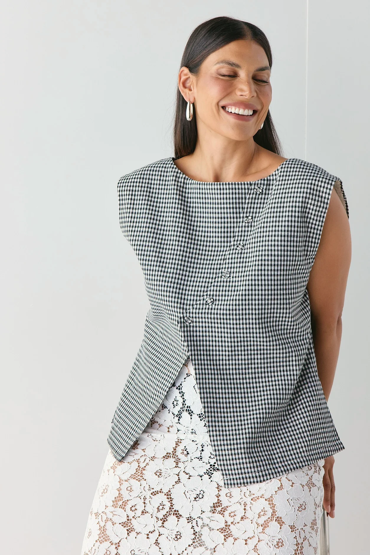 Aria Vest Black Check - Image 2