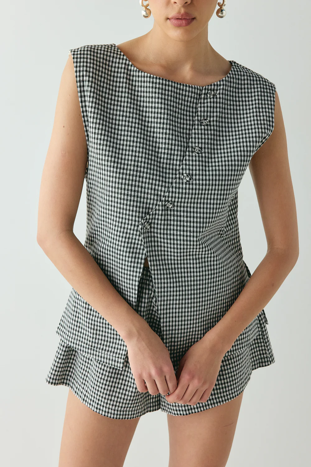 Aria Vest Black Check - Image 4