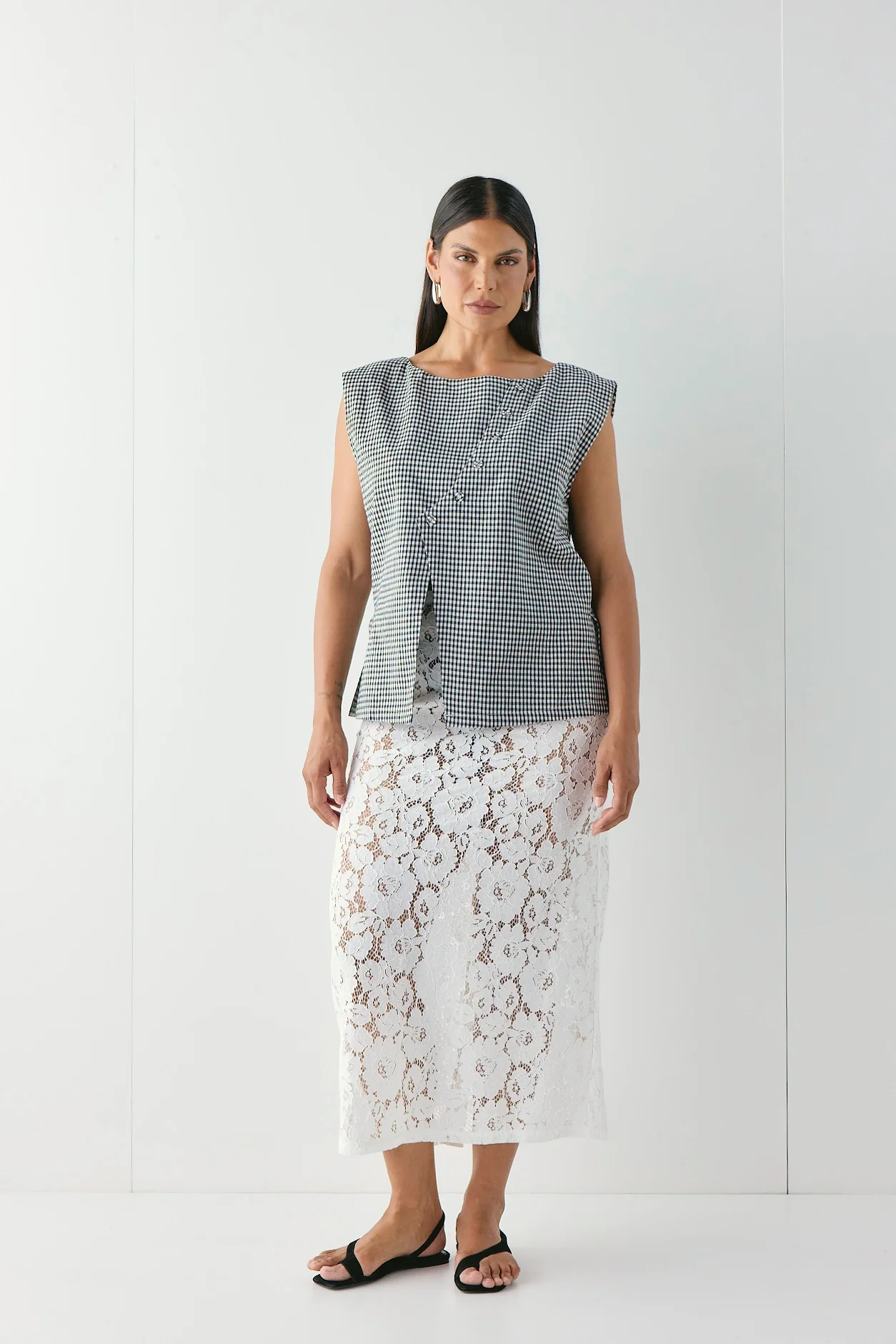 Aria Vest Black Check - Image 5