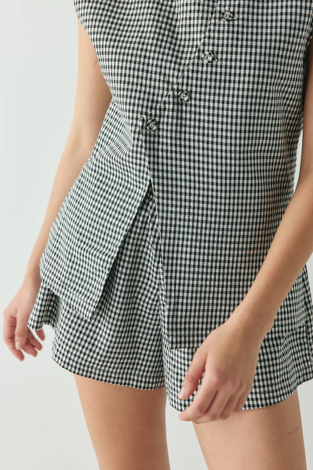 Aria Vest Black Check - Image 6