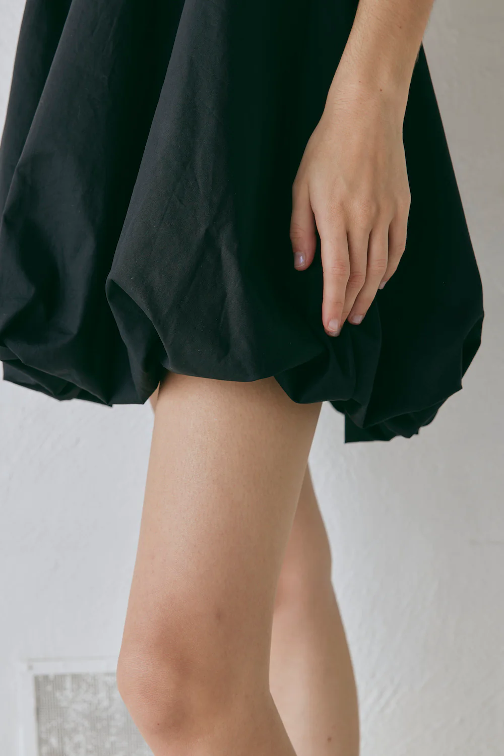 Bella Mini Dress Black - Image 4