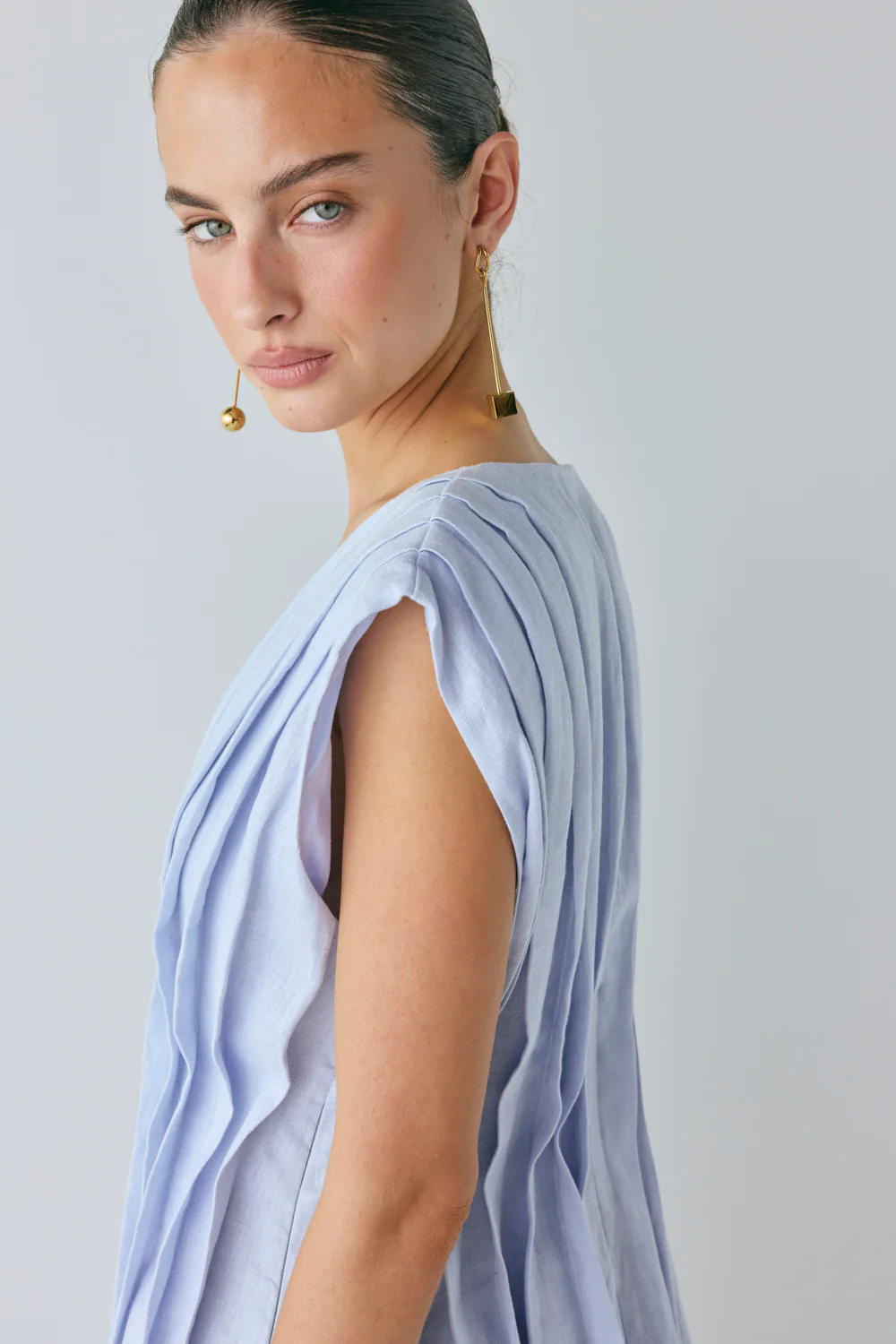 Blanca Linen Midi Dress Powder Blue - Image 4