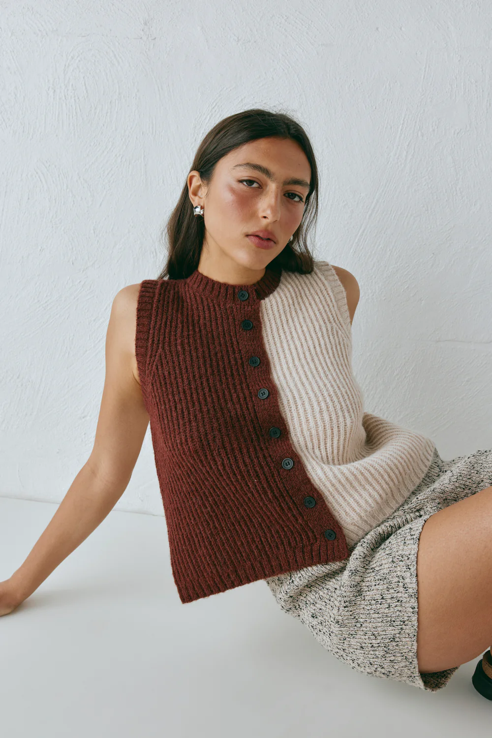 Bridgette Knit Vest Splice - Image 2