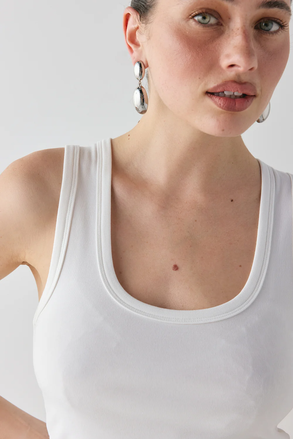 Cora Tank White - Image 2