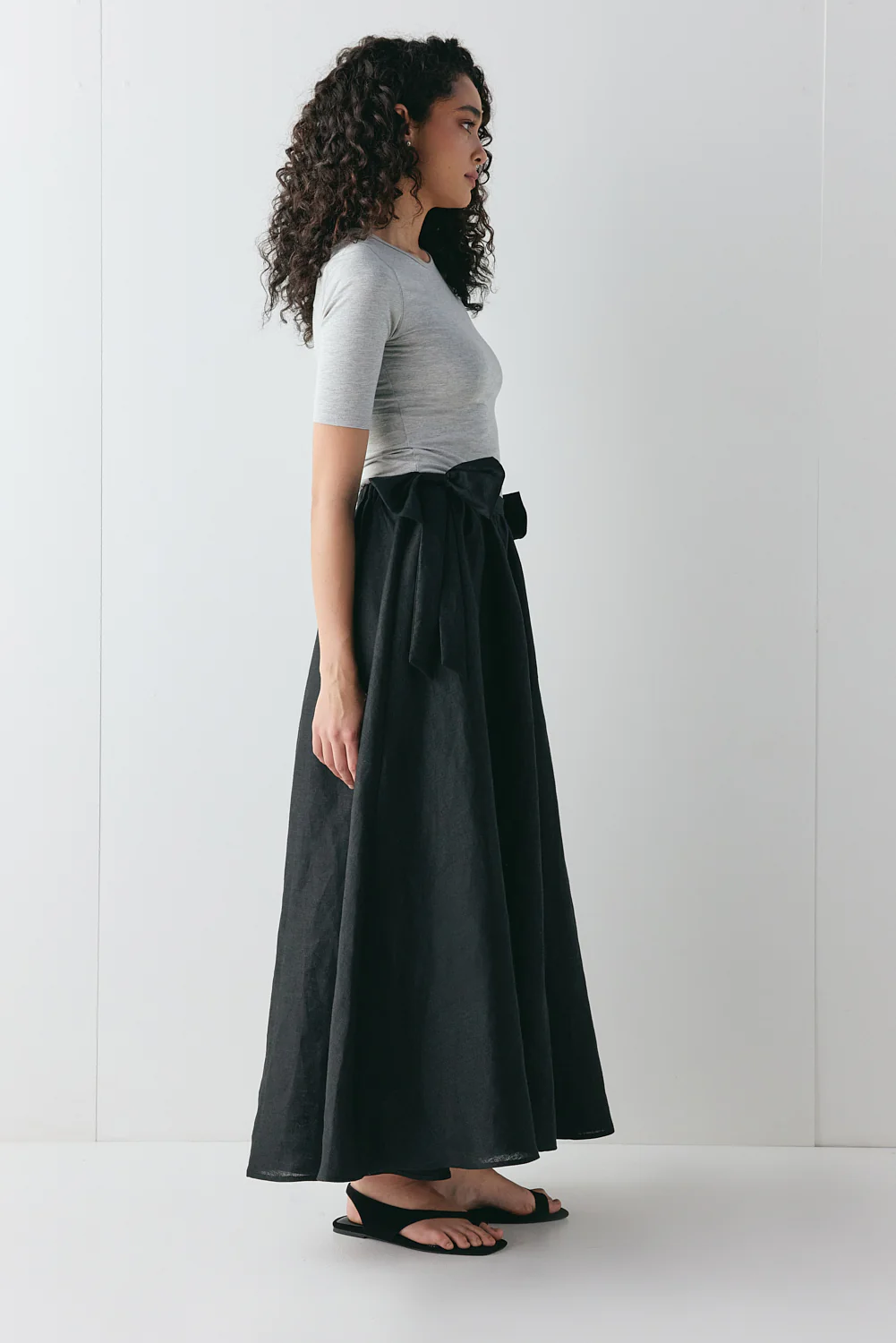 Daphne Linen Midi Skirt Black - Image 6