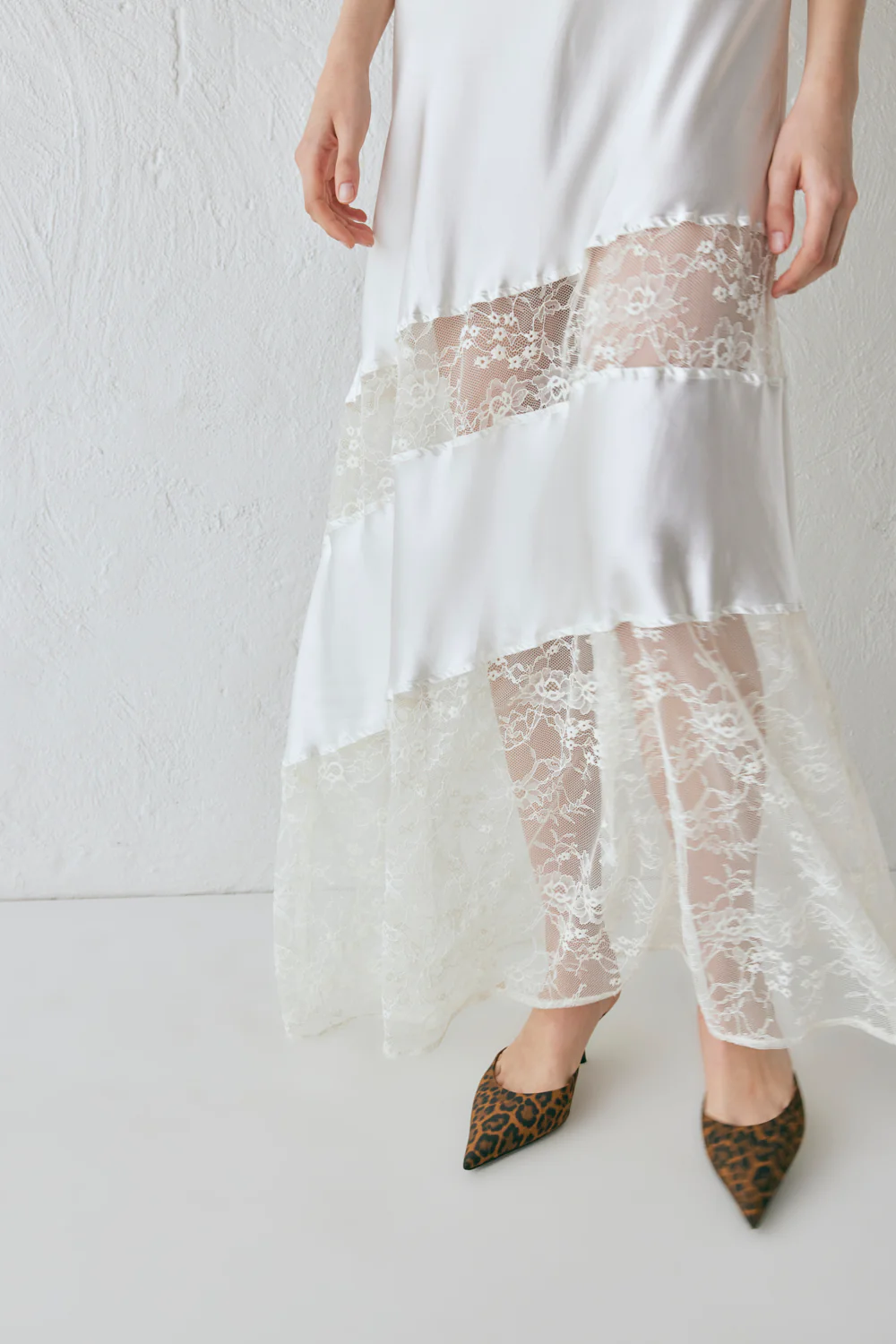 Dorit Lace Maxi Dress White - Image 4