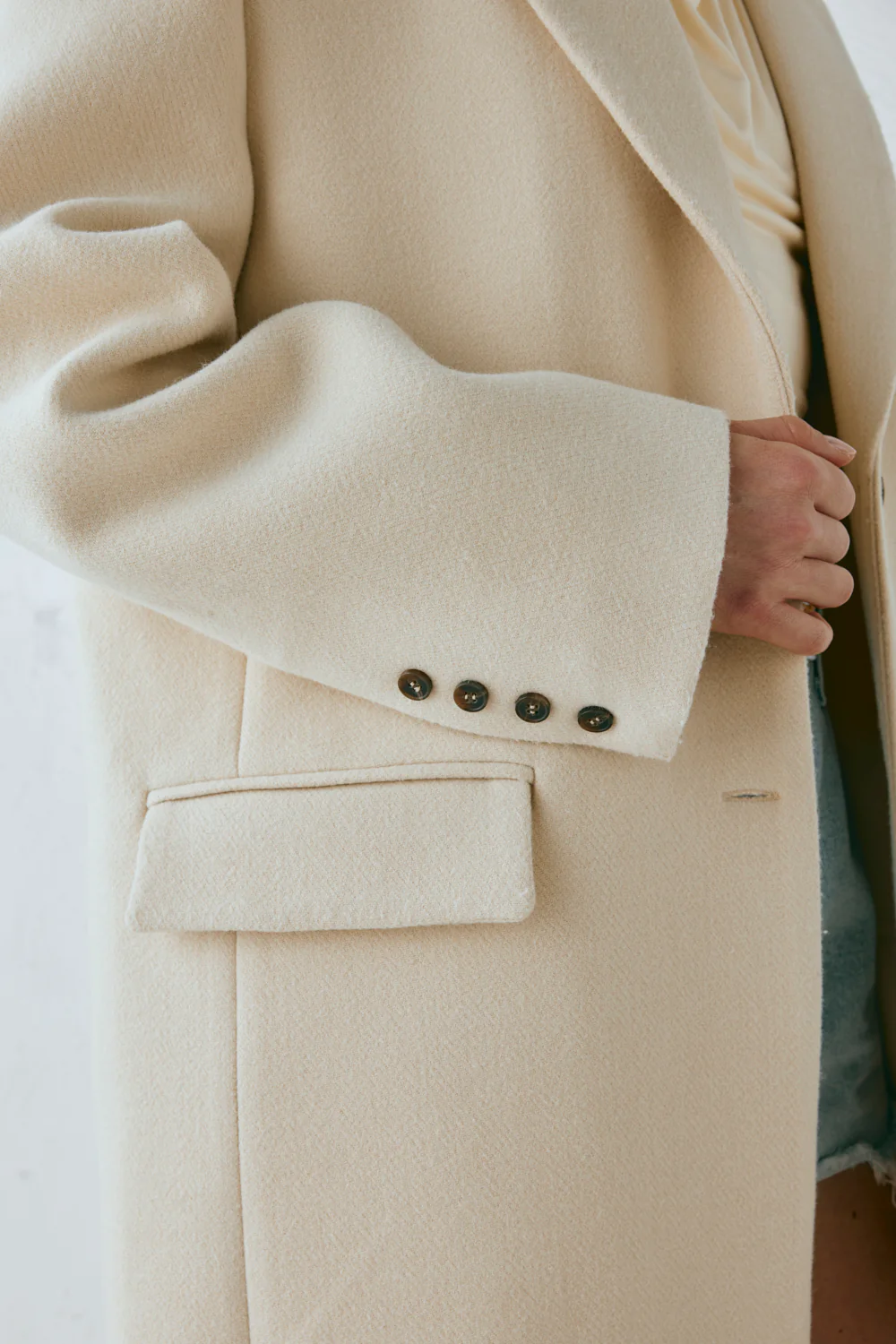 Dua Trench Coat Cream - Image 8