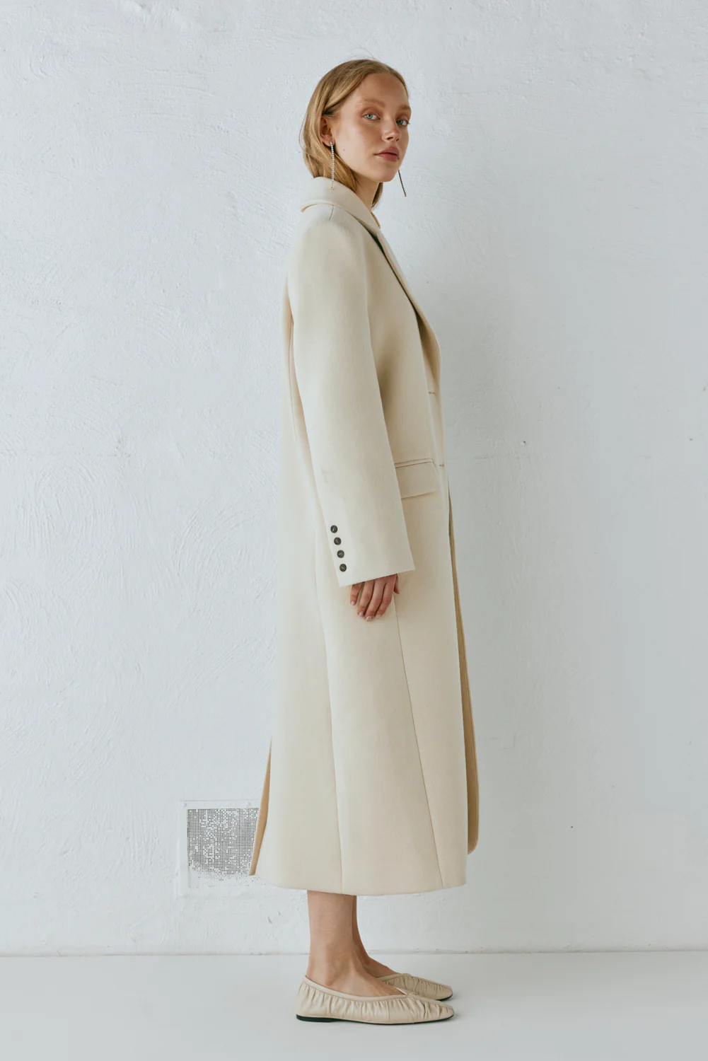 Dua Trench Coat Cream - Image 9