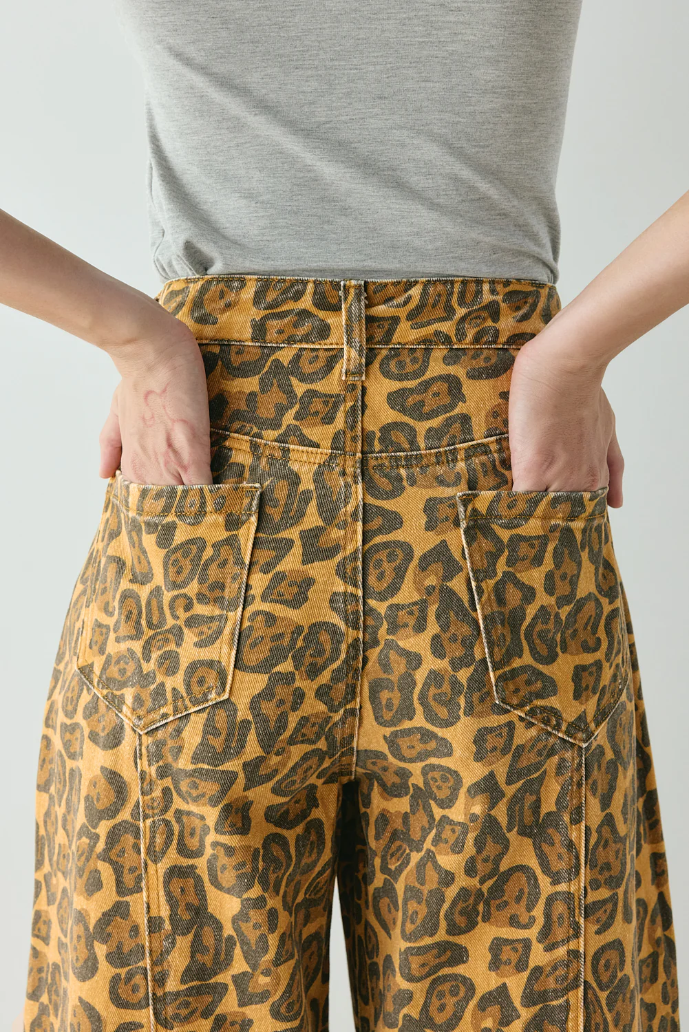 Dylan Barrel Denim Jeans Leopard - Image 8