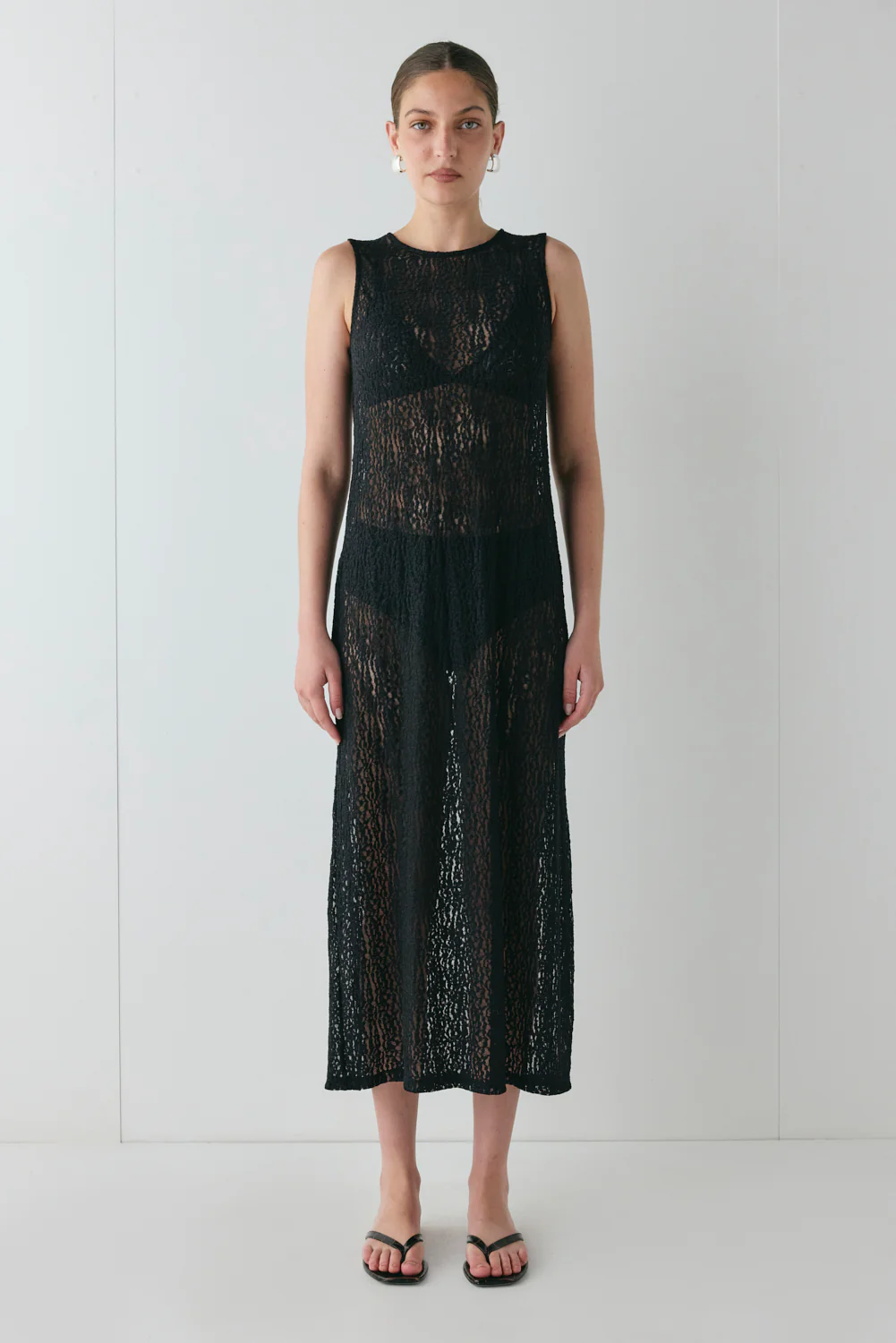 Estelle Lace Midi Dress Black