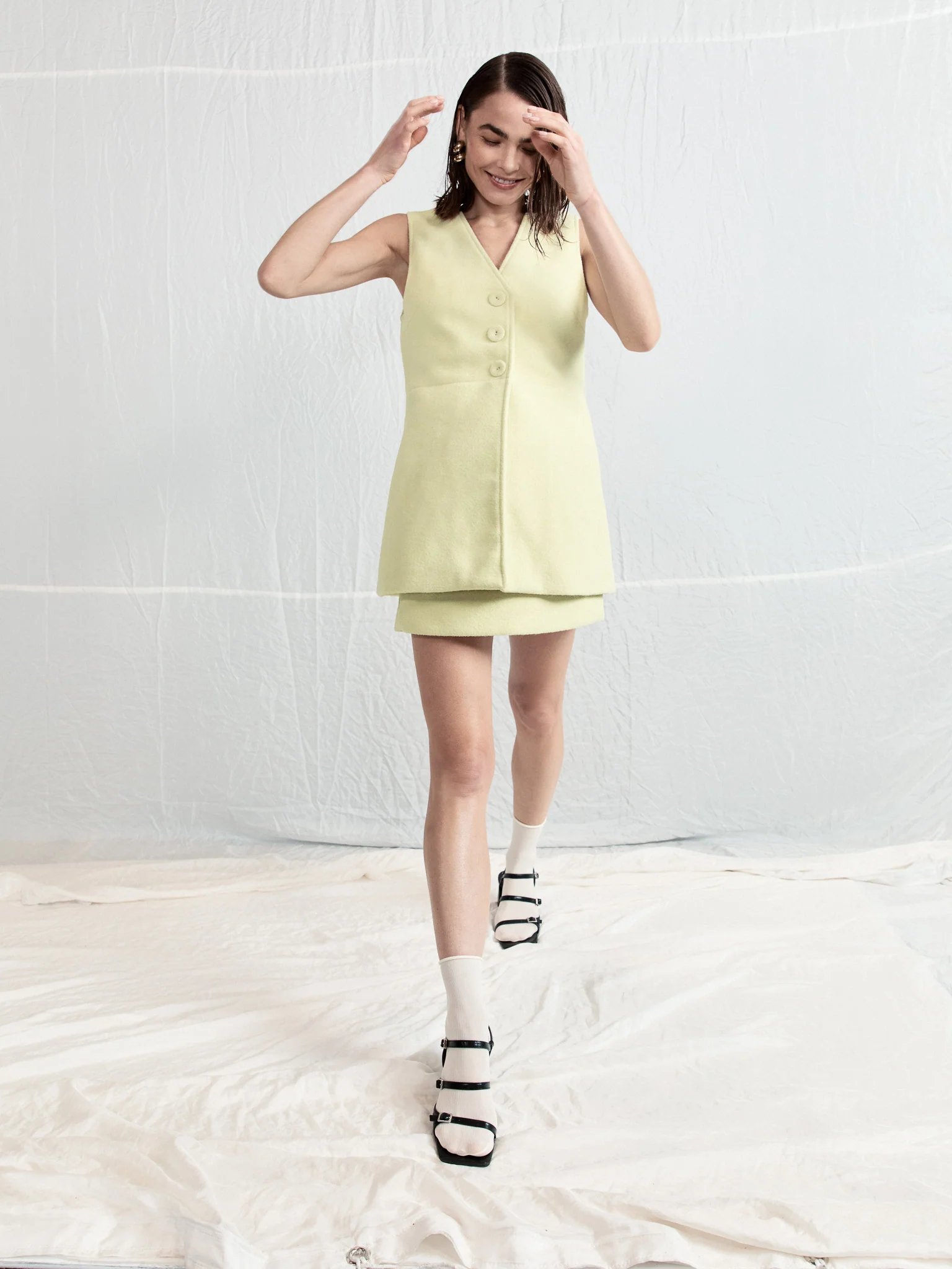 Jeanie Vest Lime - Image 7
