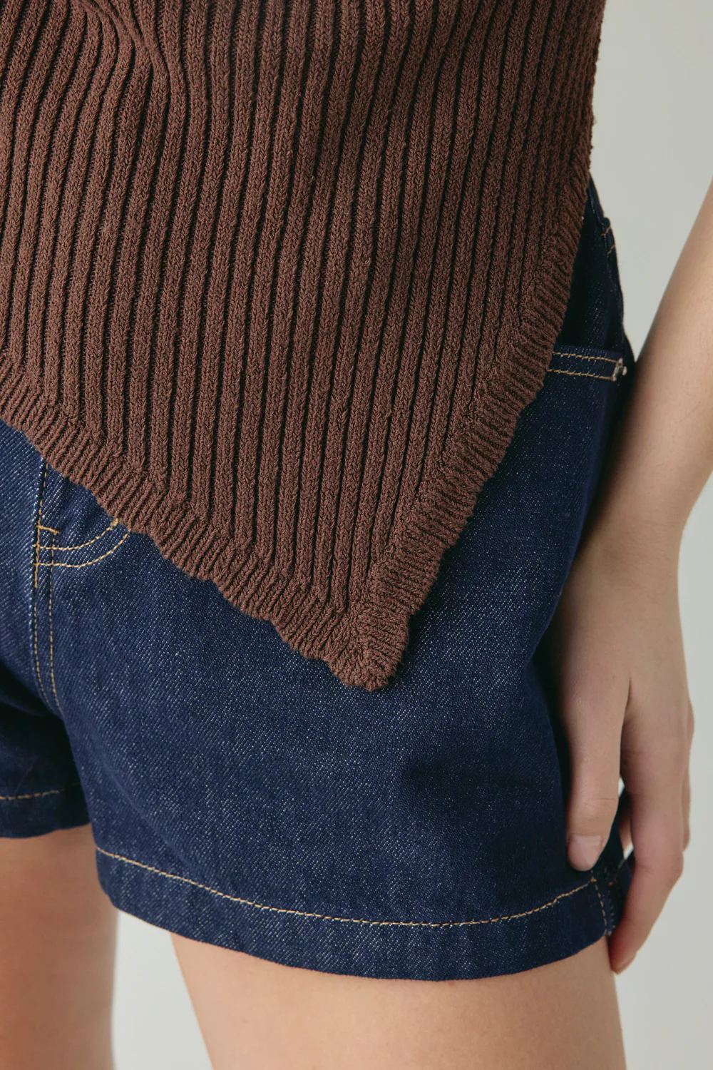Joni Knit Top Chocolate - Image 7
