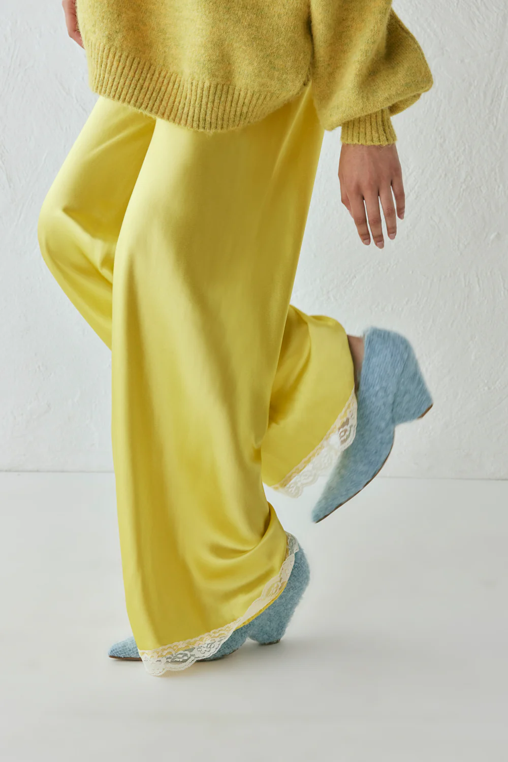 Josefin Satin Pants Citrus - Image 4