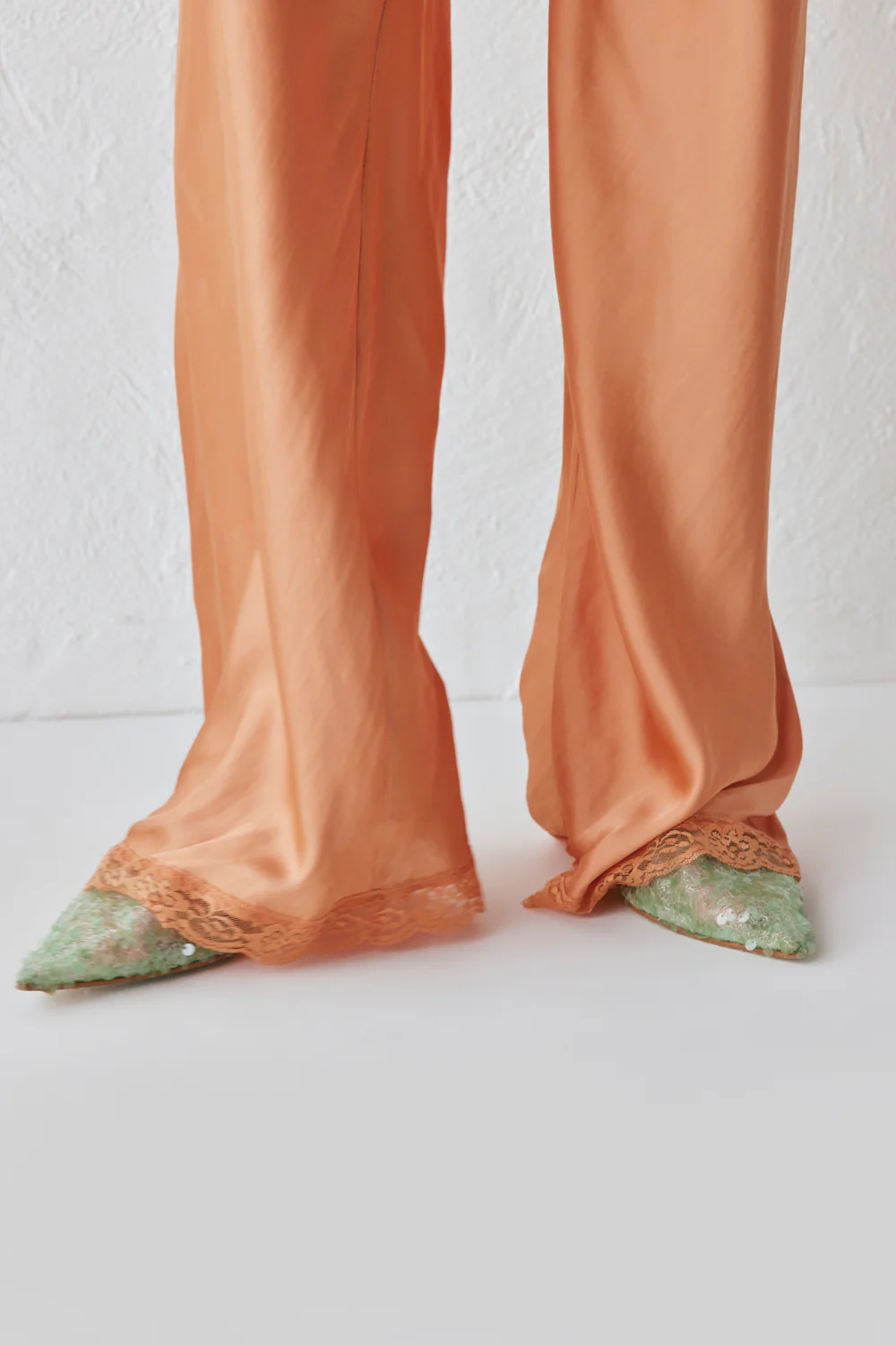 Josefin Satin Pants Peach - Image 4