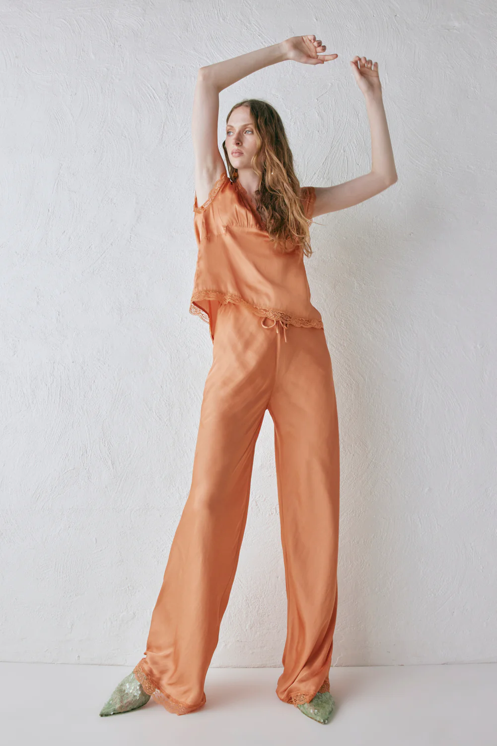 Josefin Satin Pants Peach - Image 5
