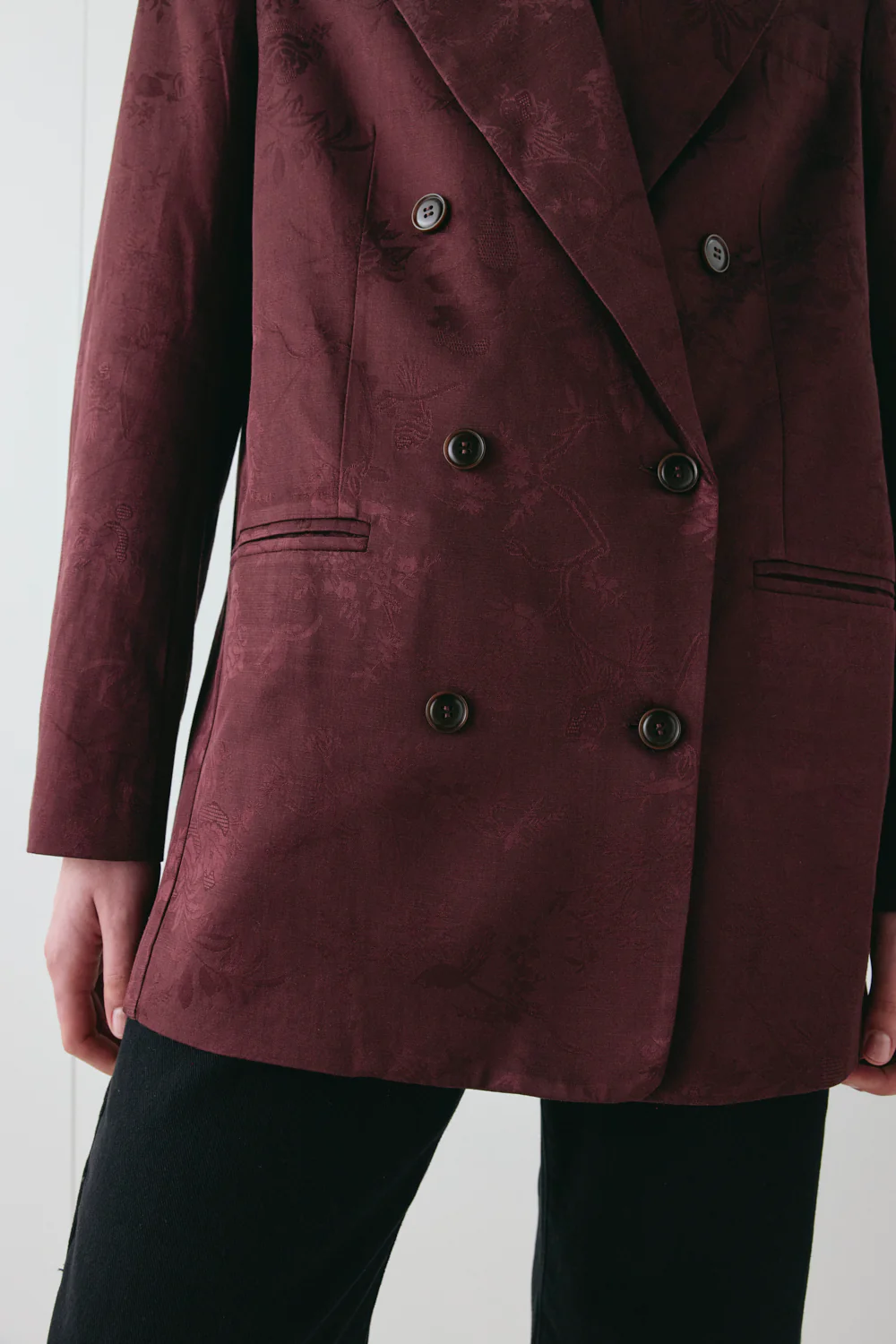 Kyra Jacquard Blazer Wine - Image 9