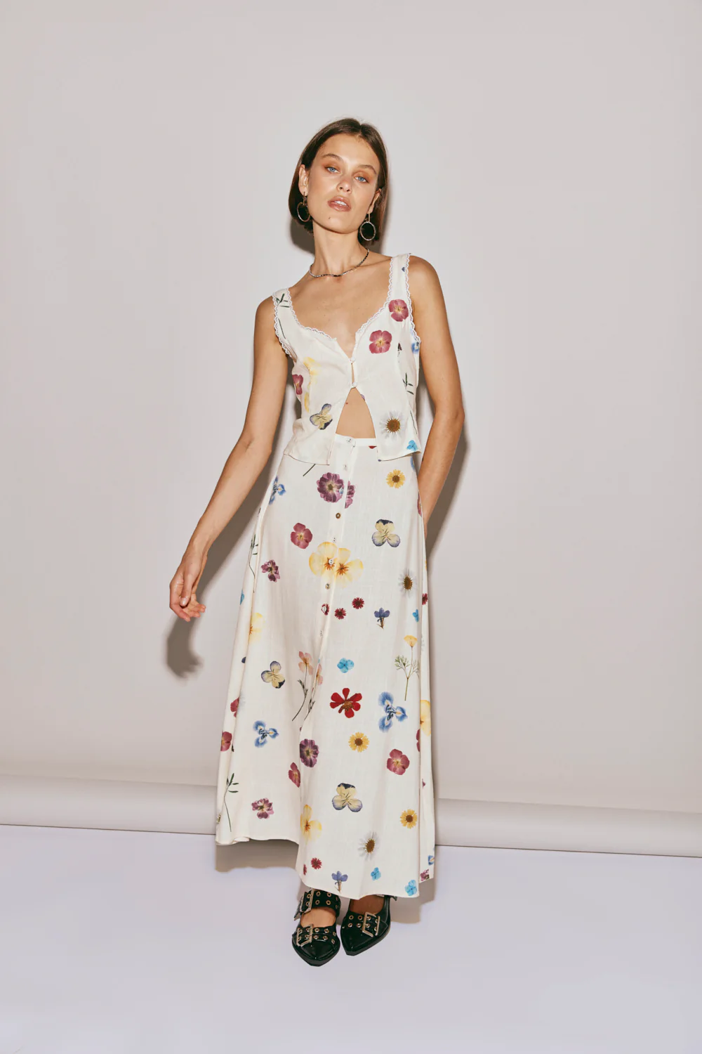 Love Language Button Front Top Floral - Image 2