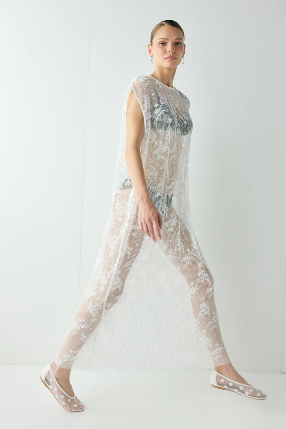 Lucienne Lace Maxi Dress White - Image 4