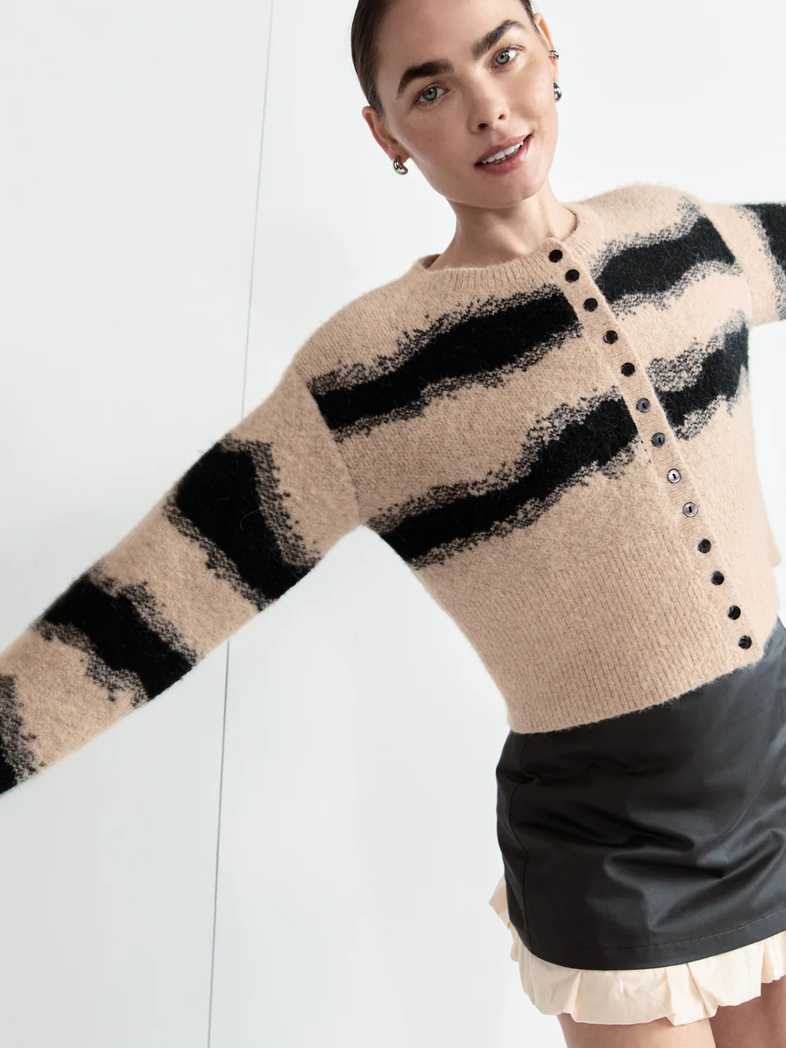 Minnie Knit Cardigan Latte - Image 8