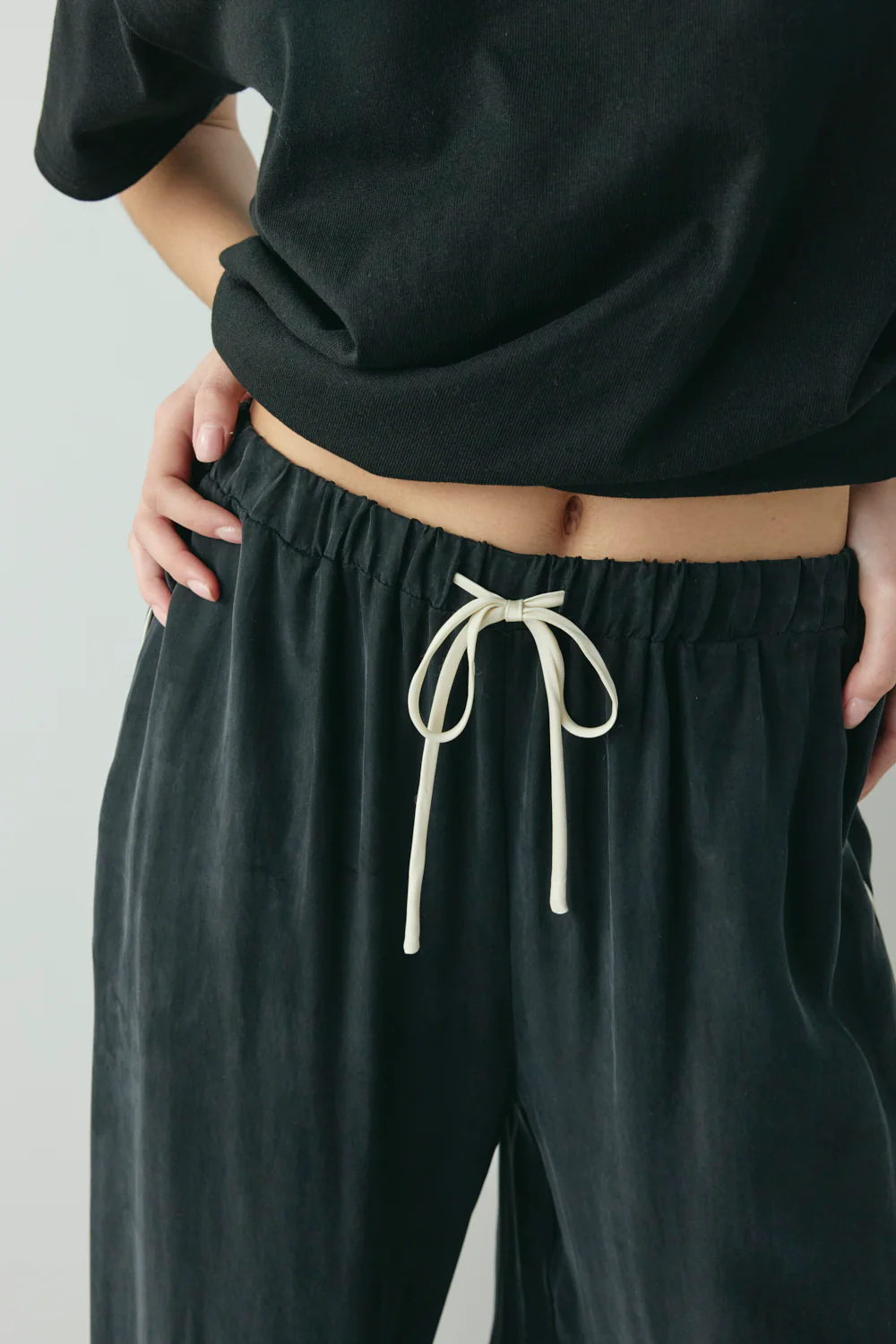 Moonscapes Pants Black - Image 6