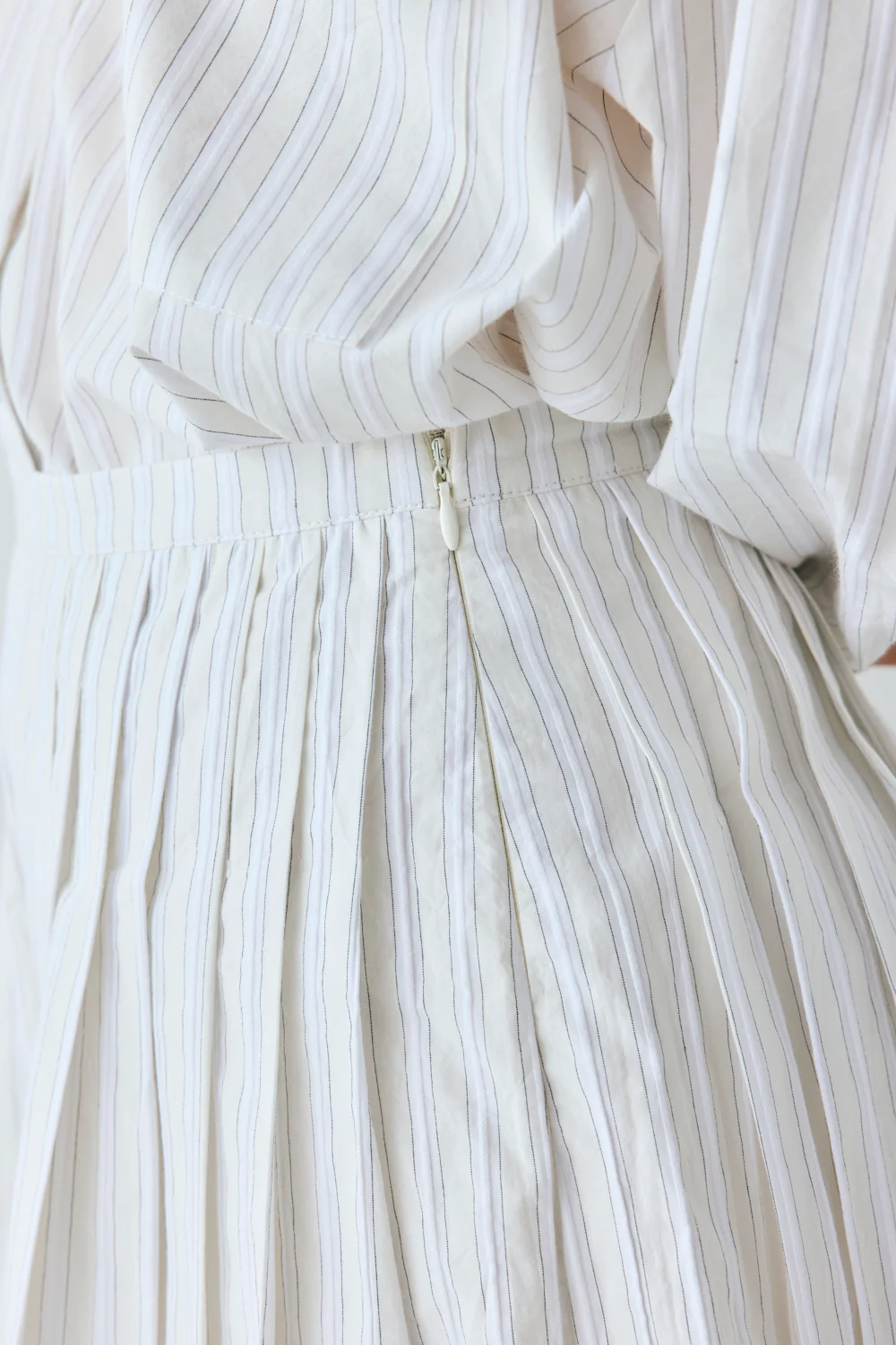 Nala Shorts Cream Stripe - Image 6