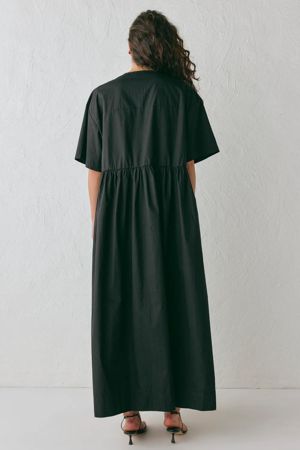 Naomi Smock Maxi Dress Black - Image 7