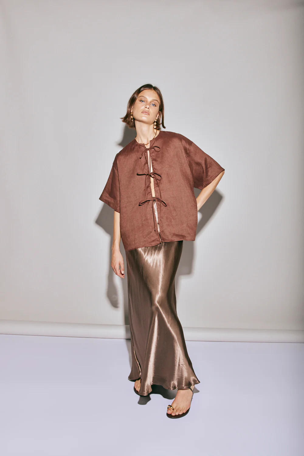 Naomi Linen Smock Top Umber - Image 2