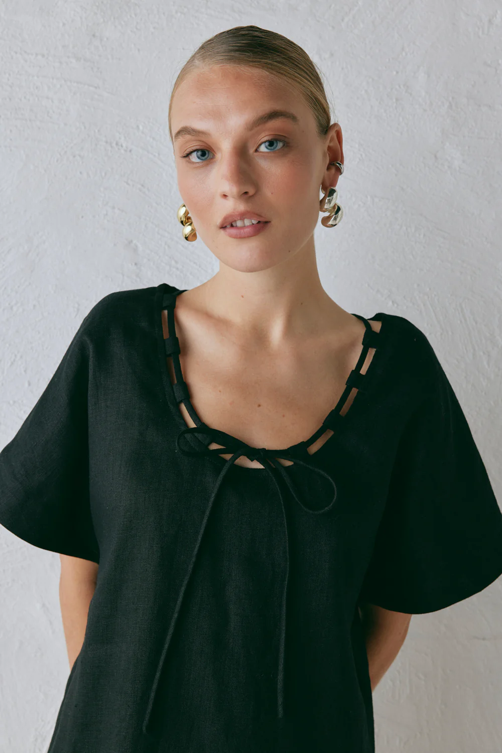 Nellie Linen Mini Dress Black - Image 4