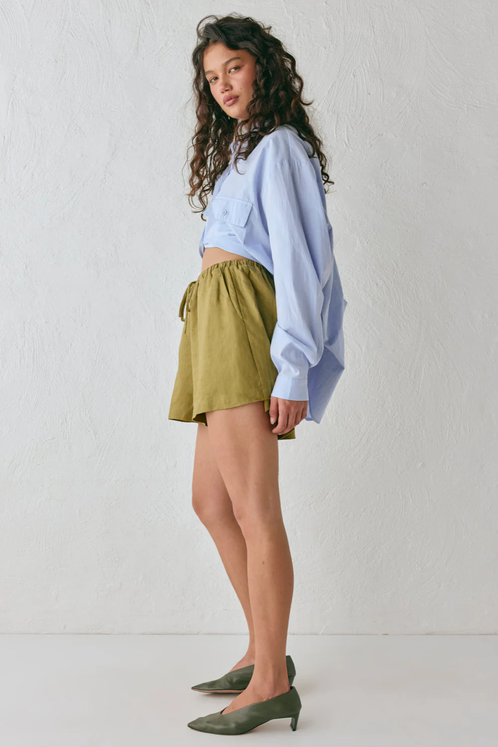 Nettie Linen Shorts Olive - Image 6