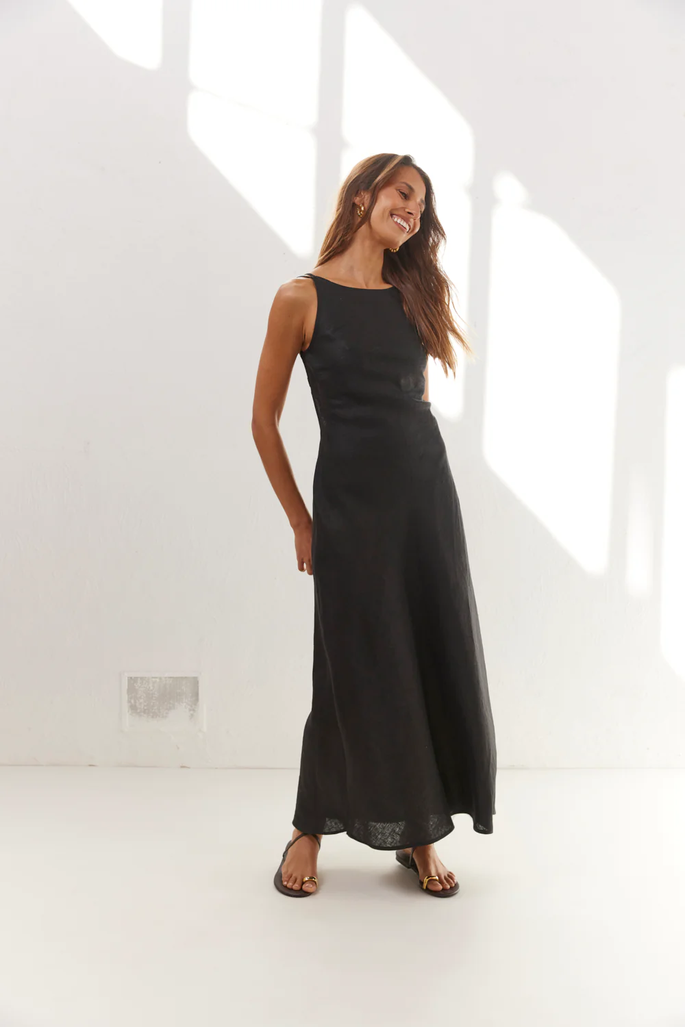 Opal Linen Maxi Dress Black - Image 2