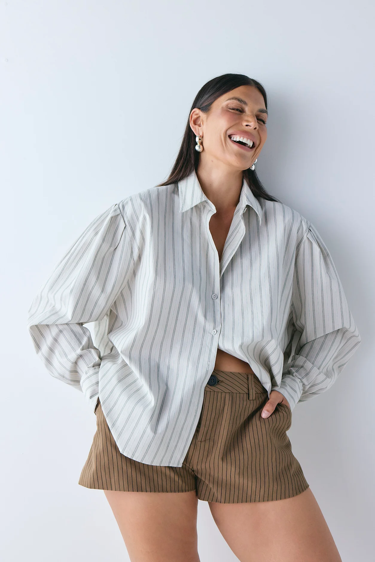 Salome Shorts Brown Stripe - Image 5