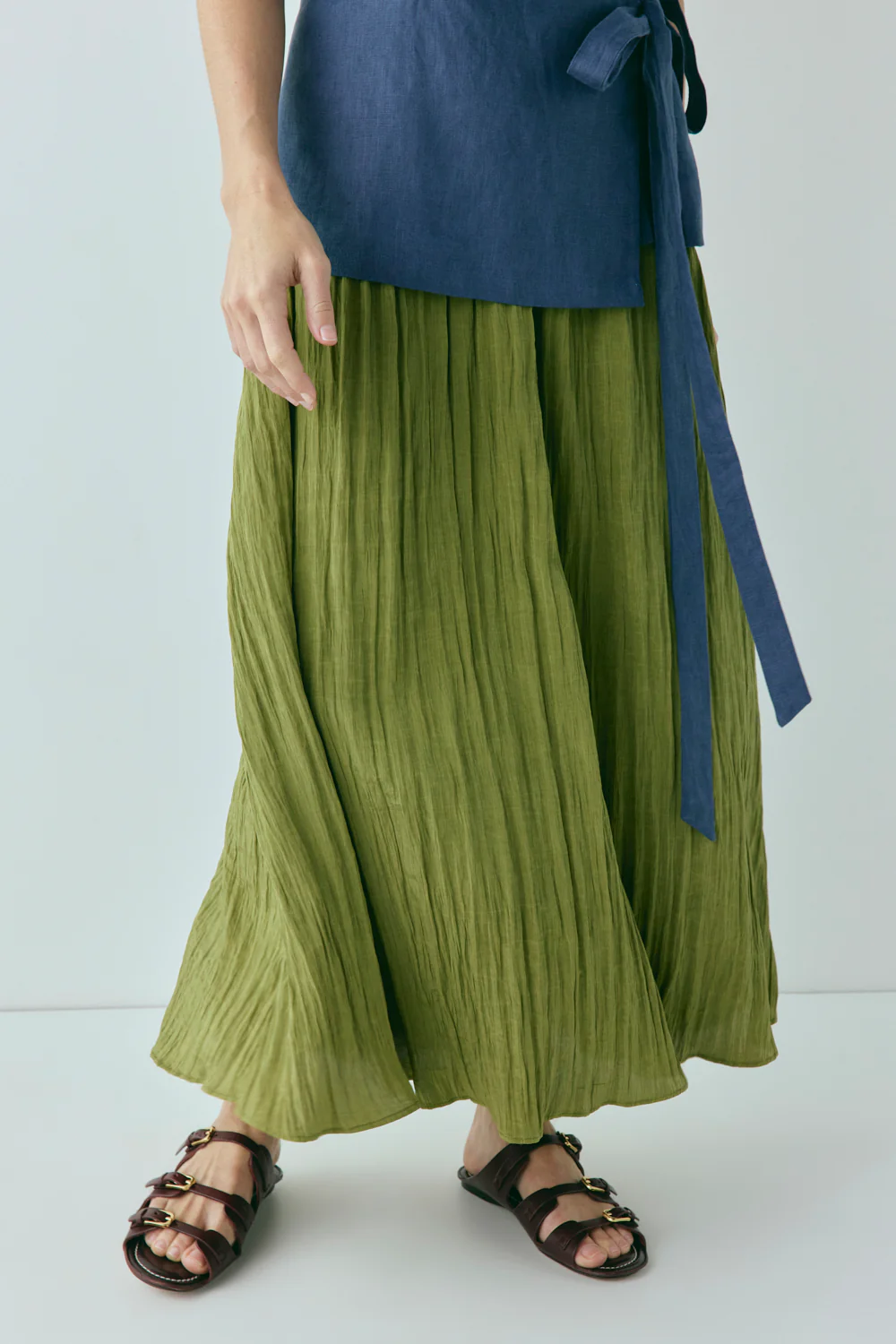 Solara Midi Skirt Olive - Image 7