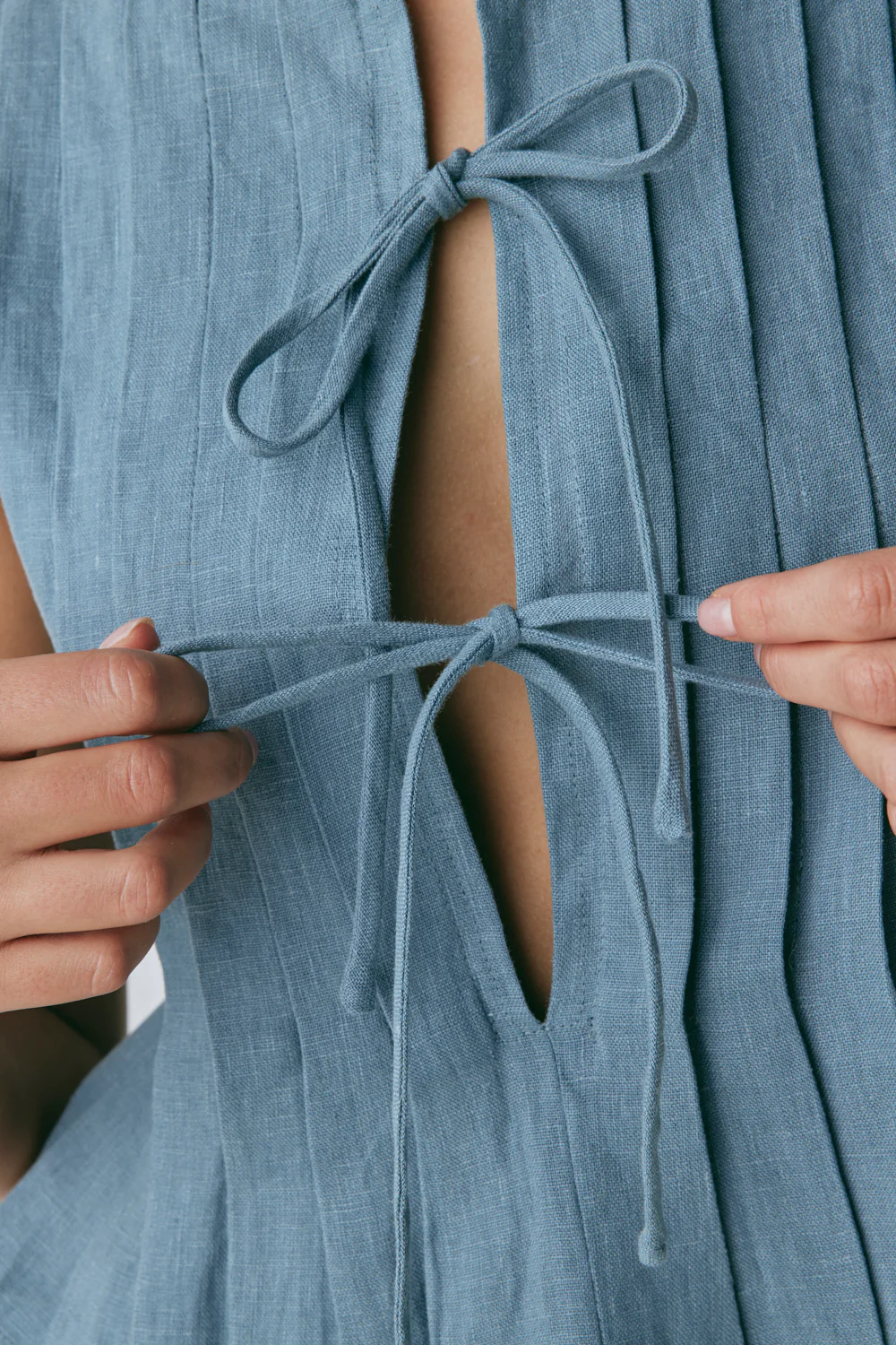 Valeria Linen Top Lake - Image 5