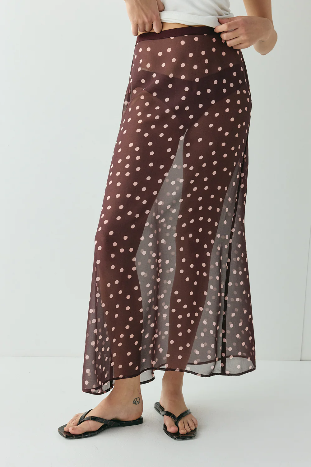 Vilma Sheer Maxi Skirt Wine Polka Dot - Image 2