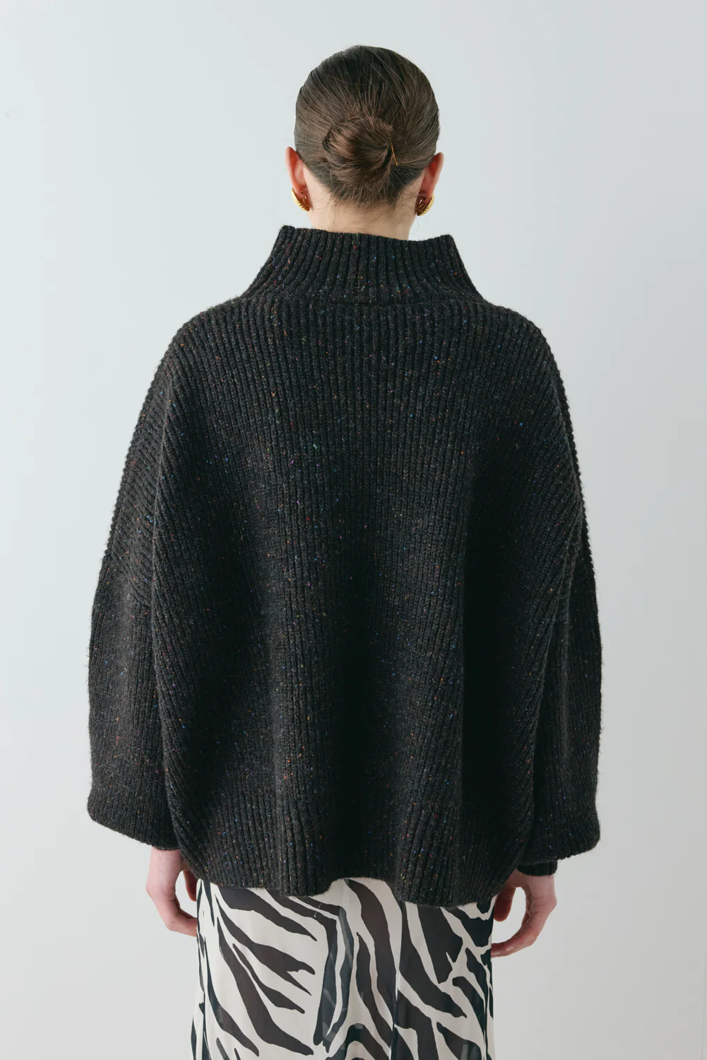 Yumi Knit Jumper Black Speckle - Image 8