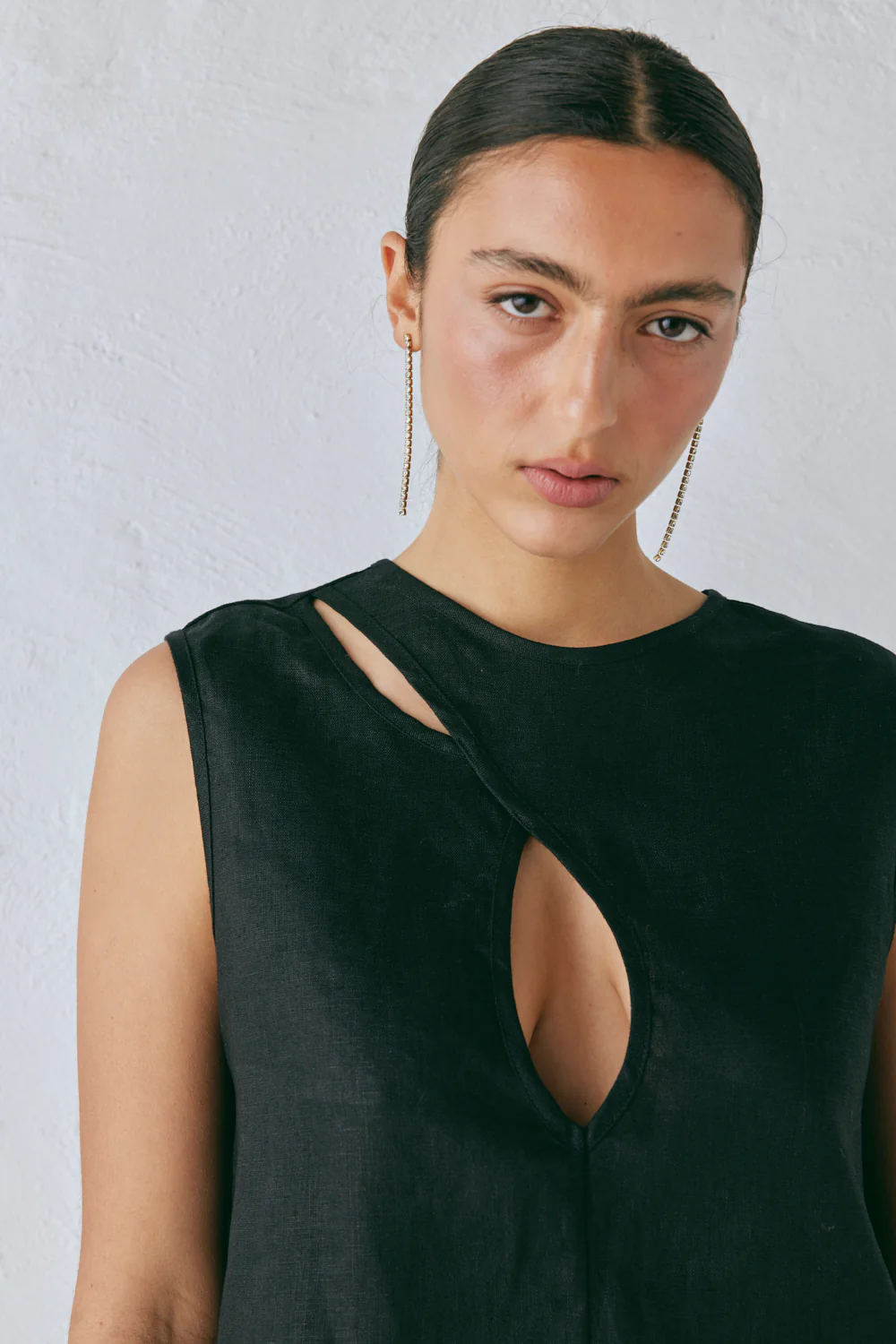 Yuri Linen Mini Dress Black - Image 3
